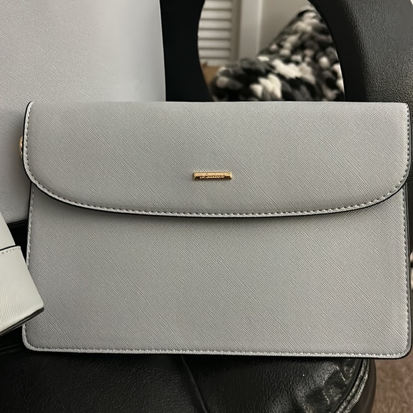 Purse - Picture 2 of 4